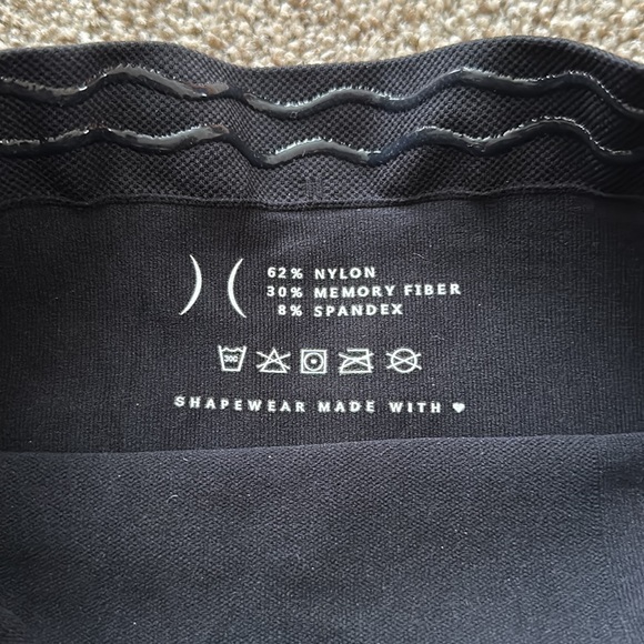 Black High waisted shaper panty M/L - Picture 4 of 5